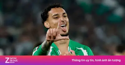 Antony có mùa giải hay nhất sự nghiệp dù chấn thương