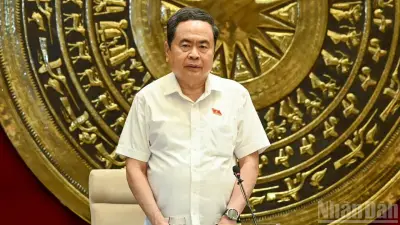 Chủ tịch Quốc hội: Luật và nghị định phải thống nhất, không thể 'mỗi nơi một kiểu'