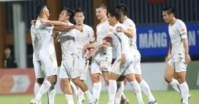 CLB Hà Nội vượt khó thắng đậm PVF-CAND 4-0, vắng trụ cột vẫn thể hiện bản lĩnh