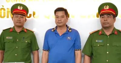 Công an TP.HCM triệt phá đường dây buôn bán 2,4 tấn xyanua, khởi tố 35 bị can