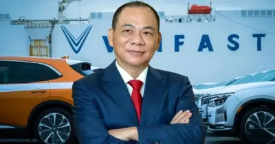 Doanh nghiệp tài chính và ô tô thích ứng với xu hướng xe điện