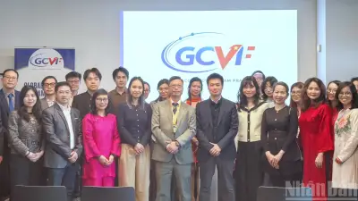 GCVF ra mắt tại Pháp: Kết nối tri thức và công nghệ Việt