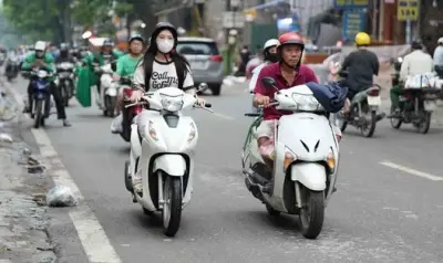 Hà Nội chưa cấm xe máy xăng trong vùng phát thải thấp từ ngày 17/4