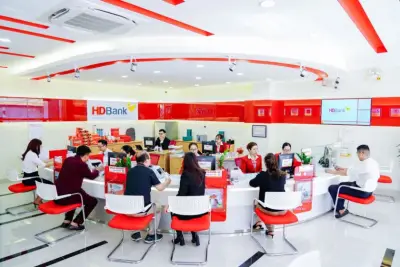 HDBank lãi 6.107 tỷ đồng, Moody's nâng triển vọng lên tích cực