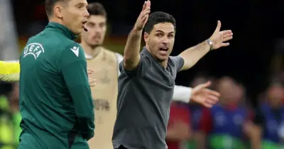 HLV Arteta tiếc nuối vì quyết định gây tranh cãi của trọng tài trong trận chung kết Champions League