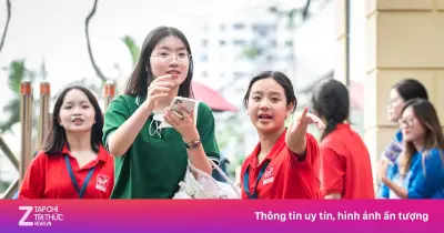 Hơn 6.000 thí sinh đổ về hai trường chuyên, đường Nguyễn Trãi ùn ứ