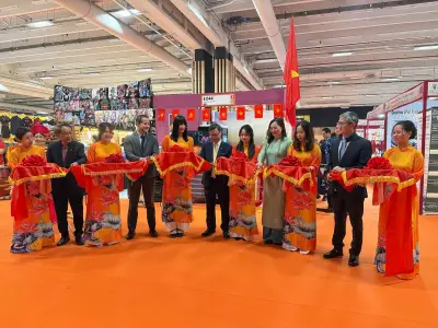 Khai trương không gian Việt Nam tại hội chợ quốc tế Paris