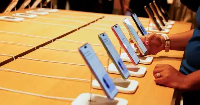 Không nên chi quá nhiều cho smartphone cao cấp: Lựa chọn thông minh hơn