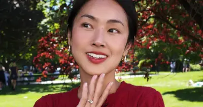 Misoa Kim Anh được bạn trai cầu hôn tại châu Âu sau 3 năm hẹn hò