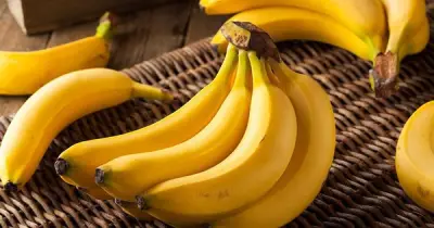 Ăn 4 quả chuối mỗi ngày bổ sung kali, người đàn ông suýt mất mạng