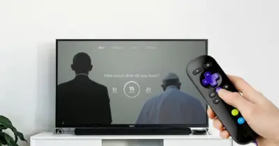Đèn nguồn Smart TV vẫn sáng khi tắt: Nguyên nhân và cách xử lý