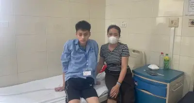 Nam sinh 15 tuổi gác lại giấc mơ học nghề vì căn bệnh ung thư xương quái ác