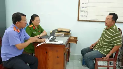 Đồng Tháp: Nhậu về nhớ thù, đâm chết con rể hàng xóm