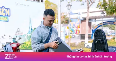 Người dân Cần Thơ hào hứng 'đổi xăng lấy điện' cùng VinFast