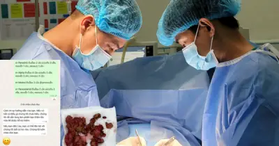 Người đàn ông Lào sang Việt Nam cầu cứu vì biến chứng tiêm chất lạ: 'Cảm ơn bác sĩ đã cứu vãn cả cuộc đời tôi'
