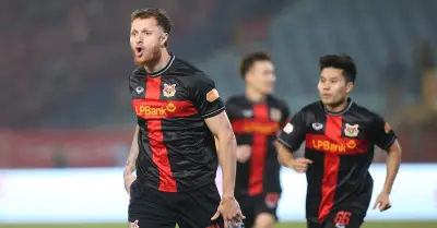 Ninh Bình quyết thắng SLNA, U17 Việt Nam hướng đến bán kết