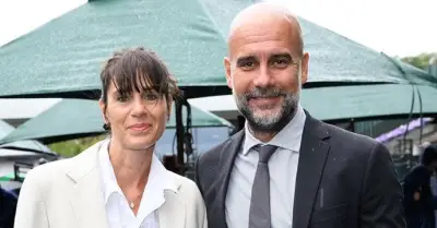 Pep Guardiola làm lành với vợ, về Barcelona sinh sống