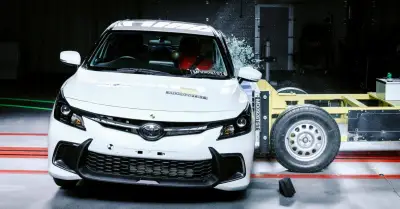 Toyota Starlet bị xếp hạng 0 sao an toàn tại Nam Phi