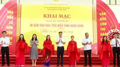 Trưng bày Di sản Văn hóa Ninh Bình: Hội tụ và Tỏa sáng