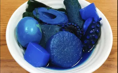 Trào lưu 'one color food challenge': Khi mạng xã hội biến ăn uống thành thử thách cực đoan