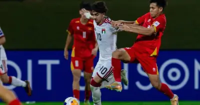 U.17 Việt Nam ngược dòng kịch tính trước UAE, giành vé tứ kết
