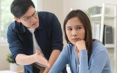 Vợ lương 8 triệu mỗi tháng vẫn cho em trai 2 triệu tiêu vặt