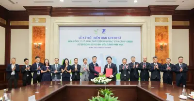 VNPT và V-Green hợp tác mở rộng trạm sạc xe điện trên toàn quốc
