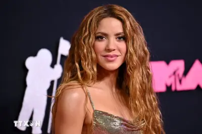World Cup 2026: Shakira bắt tay Burna Boy khuấy động toàn cầu