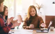 3 cung hoàng đạo kín đáo: Cười nói vui vẻ nhưng nỗi buồn chẳng ai hay