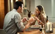 4 cung hoàng đạo nữ được nhiều đàn ông theo đuổi, dễ đính thị phi