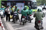4 ngày, camera AI Hà Nội ghi nhận 986 vi phạm, bất ngờ với số xe đi ngược chiều