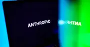 Anthropic tung 10 AI Agent tài chính, đối đầu OpenAI trước thềm IPO