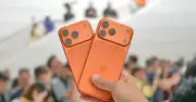 Apple đàm phán với Samsung và Intel để đa dạng nguồn cung chip iPhone