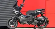 Aprilia SR GT 200 Sport 2026 giảm giá mạnh tại Malaysia, khách Việt chờ đợi