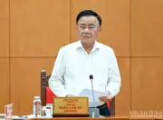 Bộ Chính trị ban hành Kế hoạch thực hiện Nghị quyết về phòng, chống tham nhũng