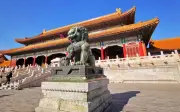 Bí ẩn đôi tai cụp của tượng sư tử đá trong Tử Cấm Thành