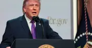 Bộ Tư pháp Mỹ cấm vĩnh viễn điều tra thuế ông Trump và gia đình