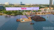 Đổ bê tông bệ trụ chính cầu đi bộ qua sông Sài Gòn, hướng tới hoàn thành dịp 2/9/2026