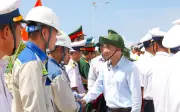 Bộ Y tế thăm, động viên quân dân Trường Sa và Nhà giàn DK1
