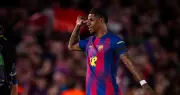 Barca đánh bại Real Madrid 2-0, vô địch La Liga sớm 3 vòng