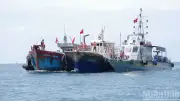 Biên phòng Hải Phòng cứu hộ hai tàu cá Trung Quốc gặp nạn trên biển