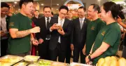 Bánh mì Society trở thành đối tác tiên phong với khách sạn 4 sao Park Regis Singapore