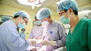 Bệnh viện K phẫu thuật thành công khối u phổi nặng 3kg cho nam bệnh nhân 74 tuổi