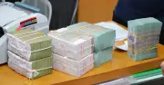 Cổ đông hàng loạt doanh nghiệp nhận cổ tức tiền mặt nghìn tỉ trong tháng 5
