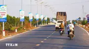 Cử tri Đồng Tháp muốn nâng cấp quốc lộ 62, xây hạ tầng kết nối liên vùng