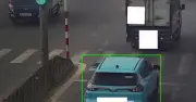 Camera phạt nguội: Lỗi đi sai làn dù đèn xanh, mức phạt thế nào?