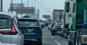 Cao tốc TP.HCM - Long Thành - Dầu Giây ùn ứ hơn 10 km chiều 3/5