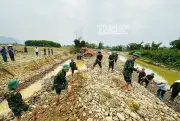 Các địa phương tăng cường bảo đảm an toàn đê điều, thủy lợi và bảo vệ trẻ em