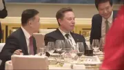 CEO Xiaomi Lôi Quân selfie cùng Elon Musk bằng Xiaomi 17 Pro gây sốt
