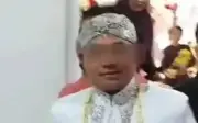 Chú rể bị bắt ngay giữa đám cưới vì trộm xe máy ở Indonesia